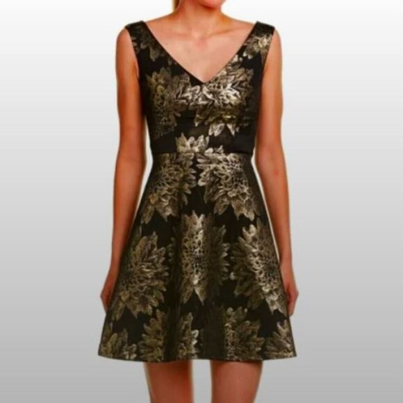 Karen Millen Size 2 Black And Gold patterned Party dress Prom - Picture 1 of 16
